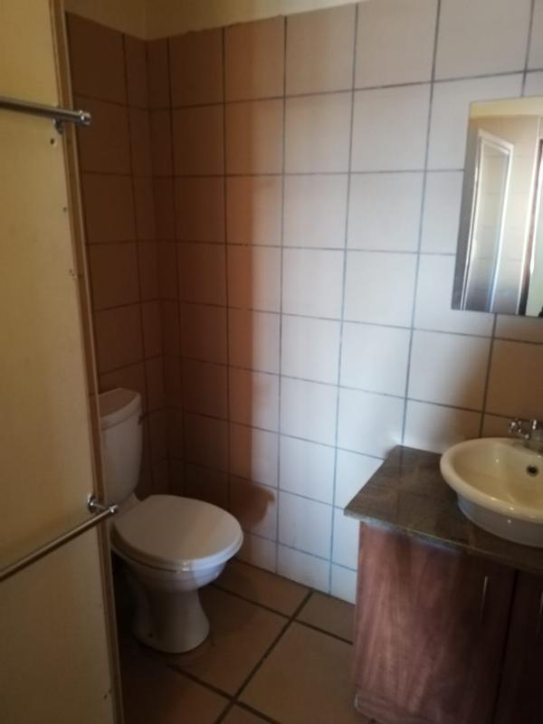 To Let 1 Bedroom Property for Rent in Dassie Rand North West
